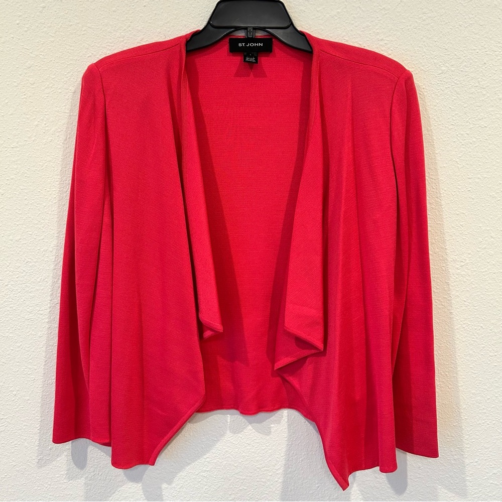 NWOT!  St. John waterfall cardigan in coral pink Sz. L
